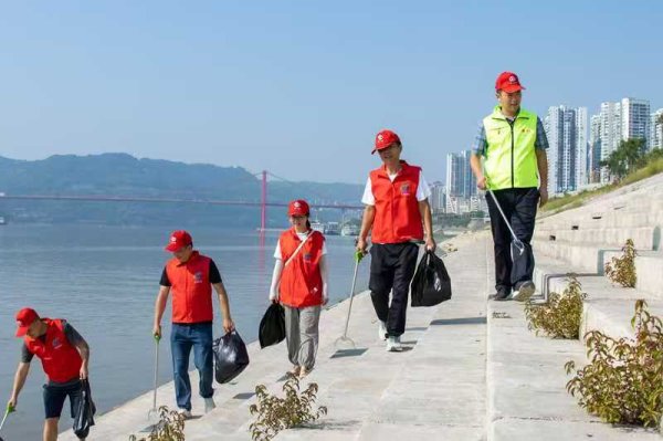 在线股票配资分红 军民共护江河安澜